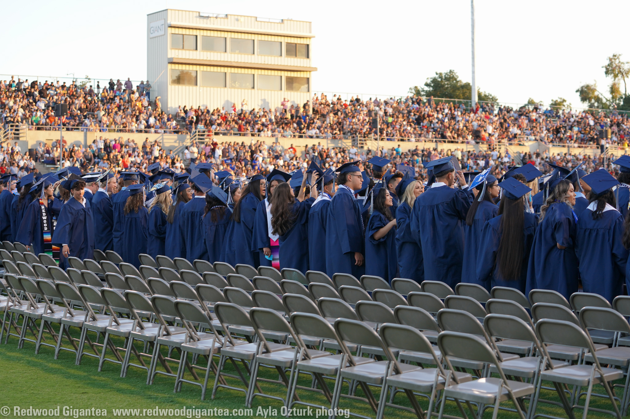 Redwood High School Graduates 540 seniors at first postpandemic sit